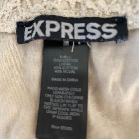 SOLD. EXPRESS Womens Beige Crochet Lined Short Shorts NWOT - Picture 11 of 11